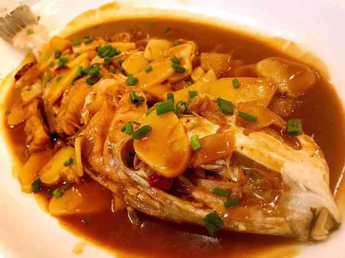 海虹舫(胜利西路店)-"「牛仔骨」味道还可以,就是带筋有点咬不.