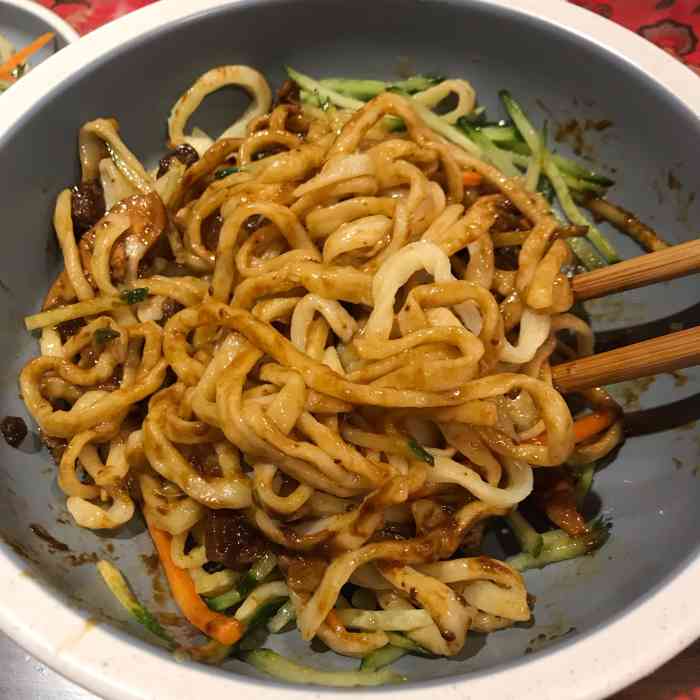 老天津卫炸酱面(和平店)-"来了好多好多次了 这次吃的面加毛血旺 真.