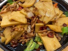 -张妈台式锅烧(深大店)
