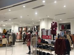 -优衣库(苏州天虹CCMall石路店)