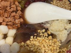 -蓉李记成都名小吃(太原龙湖万达店)