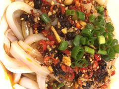 -兔行天下-鸿鹤鲜锅兔(中海国际店)