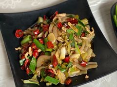 酸菜炒魔芋-花楸树下(观水路店)