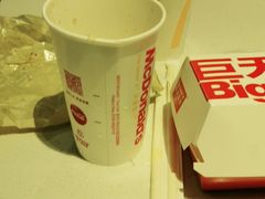 -麦当劳(汉口火车站候车室店)