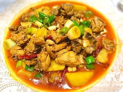 丝路经典大盘鸡-清真·双公羊·馕坑烤全羊(奥体店)