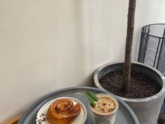 -red donkey coffee