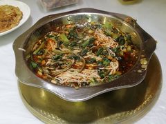 -乐山第一家临江鳝丝(茶坊路店)