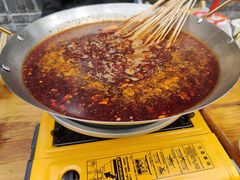 -拈签一笑黄牛肉辣卤串串