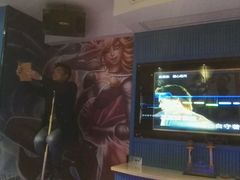 -唯爱KTV聚会餐厅(仙林东城汇店)