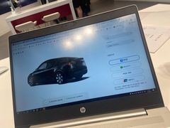 -TESLA 特斯拉(上海太古汇体验店)