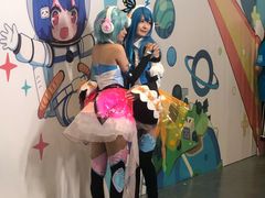 -东浩兰生上海世博展览馆