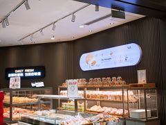 -面包新语(龙湖·西宸天街店)