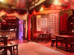 -暴风岛沉浸式体验馆(百联世纪店)