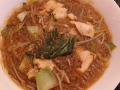 鸡汤粉丝-华味居 Restaurant Chinese Huaweiju