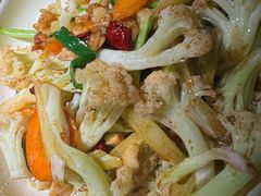 -费大厨辣椒炒肉(高铁吾悦广场店)