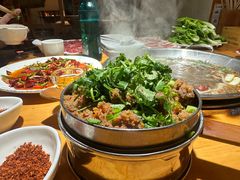 -大众跷脚牛肉馆·非遗传承单位(峨眉山店)