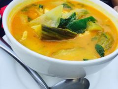 -Neary Khmer Restaurant