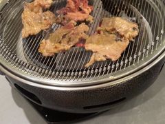 -啊美丽炭火烤肉(滑翔一店)
