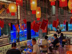 -粤凤佬