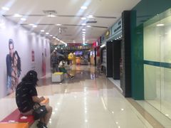 -家乐福(古北店)
