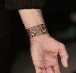 -刺客纹画·纹身·洗纹身·穿孔饰品
