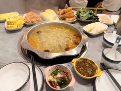 -光头药膳鸡(莱茵小镇店)
