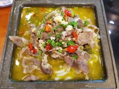 酸汤肥牛-外婆船宴餐厅·外婆喊你回家吃饭