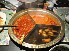 -廖掌柜·重庆鲜货火锅(上海首店)