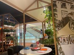 -渝信川菜 · 川味家常菜(财富购物中心店)
