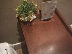 -新盈光·云会所(百丈东路店)