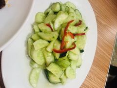 蒜蓉黄瓜-清真·伊清阁餐厅