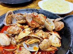 -老闵田螺馆·南昌特色小炒(梦时代店)