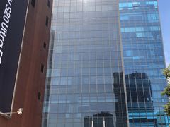 -上海龙之梦万丽酒店