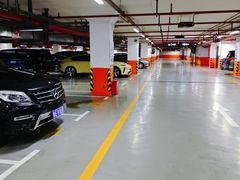 -沃尔玛购物广场（白丽生活广场店）-停车场