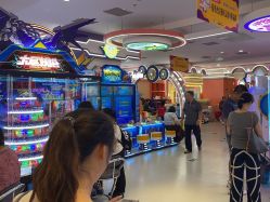 -乐多星球潮玩中心(沈阳嘉里城店)