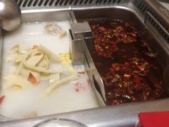 -海底捞火锅(九久奥特莱斯店)