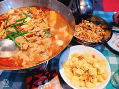 -昱龙大盆牛蛙馆(三兴街总店)