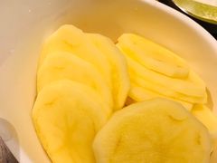 土豆片-·缸桶屋·韩式牛肋条自助烤肉(西湖D11店)