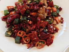 -巷子宽·酸菜鱼(迪士尼小镇店)