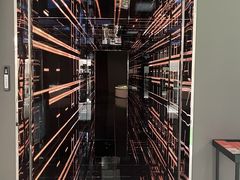 -平安金融中心云际观光层