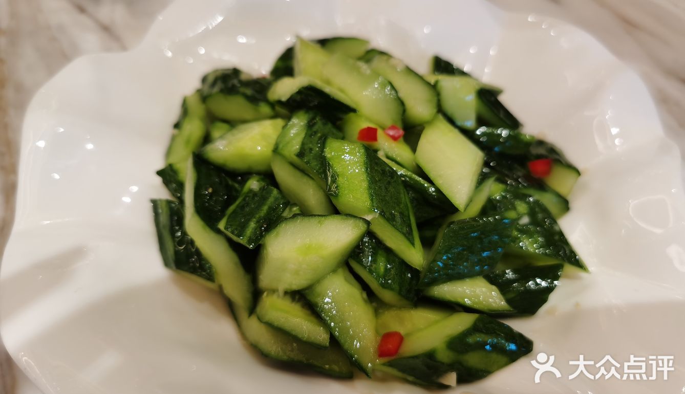 只好在店内了！食物的视觉，味道都惊艳到我