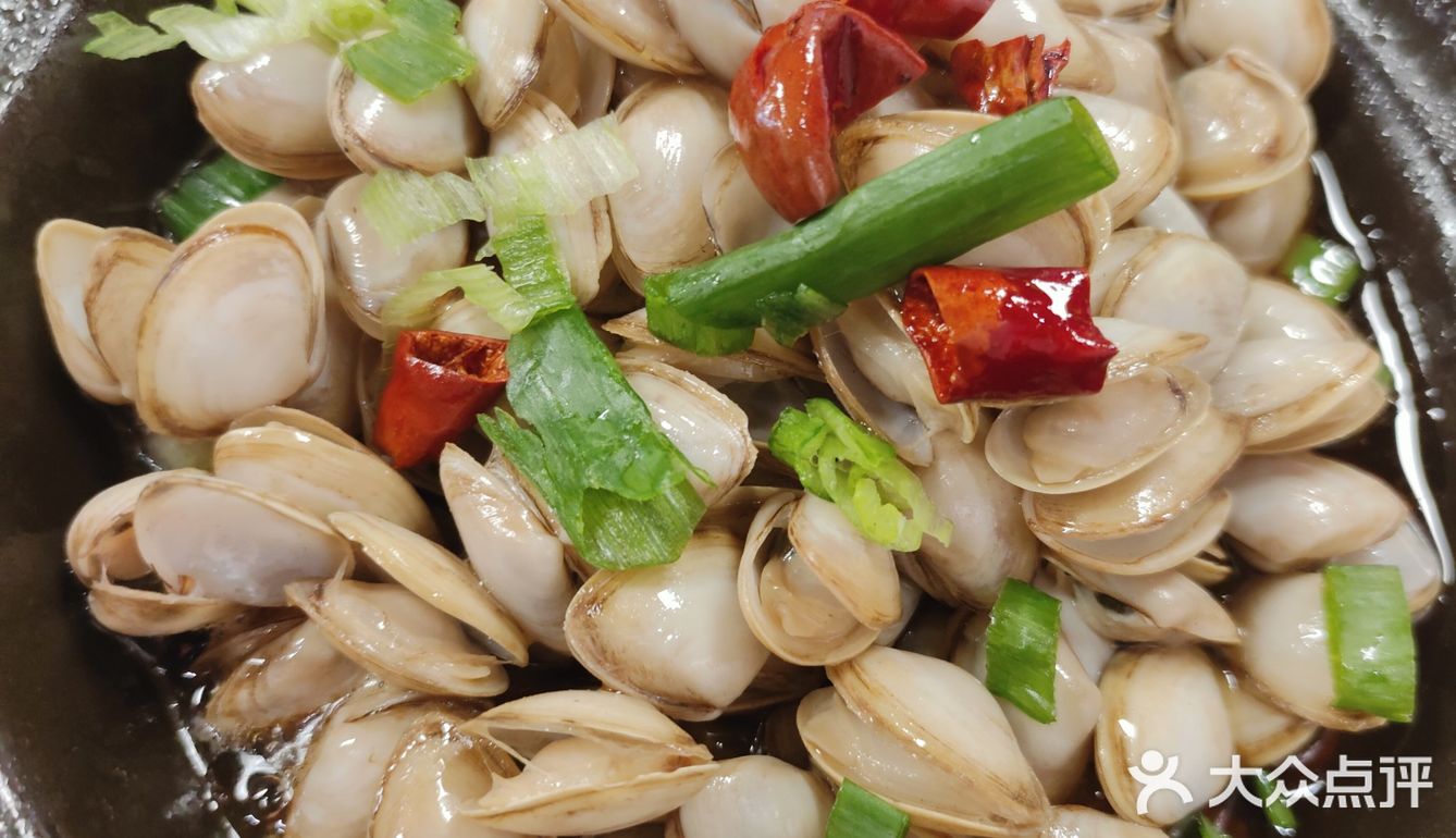 今日打卡美食小馆子——破村砂锅焗海鲜