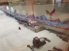 -乔波室内滑雪场