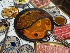 -旧街市鲜货老火锅(大光路店)