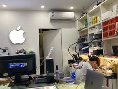 -修卜凡二手严选店·手机维修·回收租赁(川沙地铁站店)