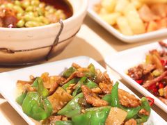 -老乡鸡(上海白玉兰广场店)