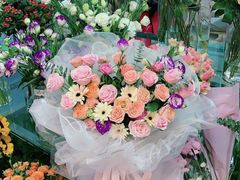 -花心思鲜花店(武昌徐东店)