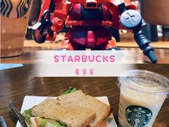 -星巴克臻选(广州高德置地秋广场店)