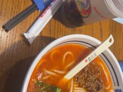 -鑫花溪牛肉米粉(文星广场店)