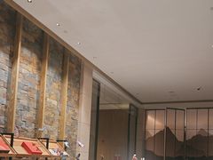 -大堂吧·雪茄吧·威士忌·下午茶(深圳机场希尔顿逸林酒店)